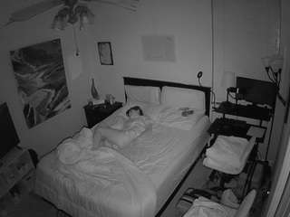 voyeurcam-hornyhostel-01