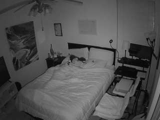 voyeurcam-hornyhostel-01
