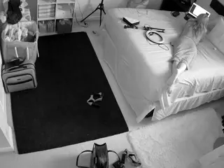 The Horny Hostel - Bedroom 2's Live Sex Cam Show