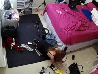 The Horny Hostel - Bedroom 2's Live Sex Cam Show