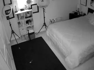 The Horny Hostel - Bedroom 2's Live Sex Cam Show