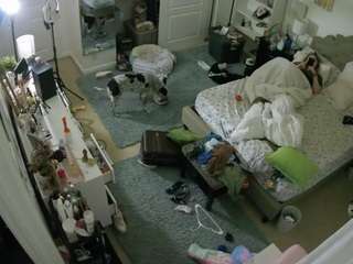 voyeurcam-hornyhostel-02