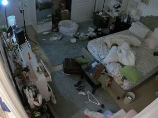 voyeurcam-hornyhostel-02