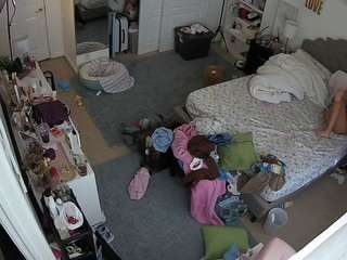 voyeurcam-hornyhostel-02