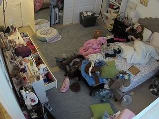 voyeurcam-hornyhostel-02