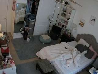 voyeurcam-hornyhostel-02