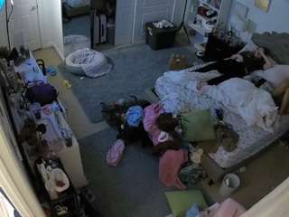 voyeurcam-hornyhostel-02