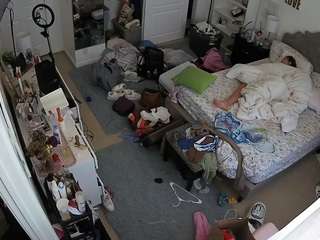 voyeurcam-hornyhostel-02