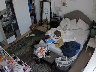 voyeurcam-hornyhostel-02