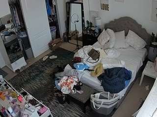voyeurcam-hornyhostel-02
