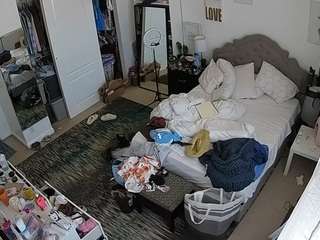 voyeurcam-hornyhostel-02