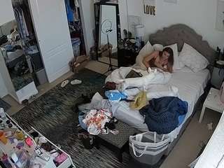 voyeurcam-hornyhostel-02