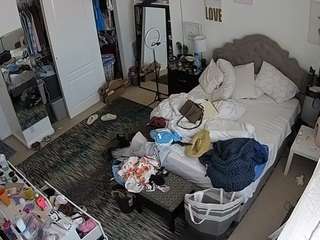 voyeurcam-hornyhostel-02