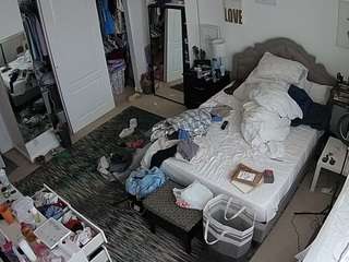 voyeurcam hornyhostel 02