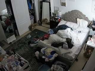 voyeurcam-hornyhostel-02