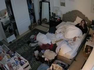 voyeurcam-hornyhostel-02