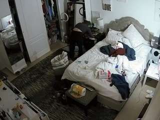 voyeurcam hornyhostel 02