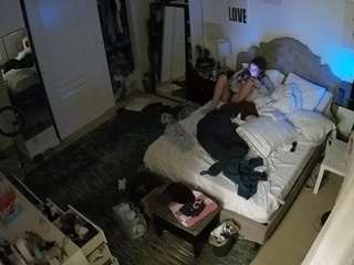 voyeurcam hornyhostel 02