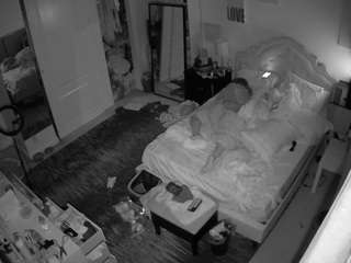 voyeurcam hornyhostel 02