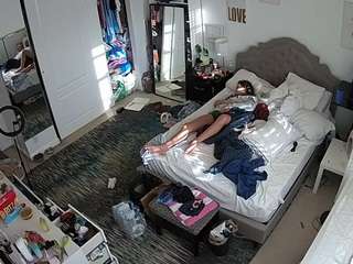 voyeurcam hornyhostel 02