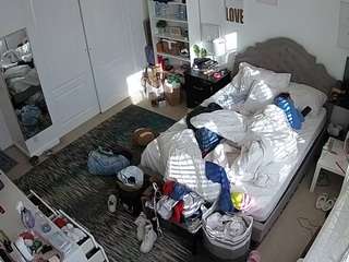 voyeurcam hornyhostel 02
