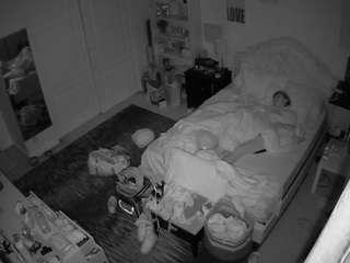 voyeurcam-hornyhostel-02