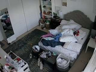voyeurcam hornyhostel 02