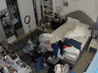voyeurcam hornyhostel 02