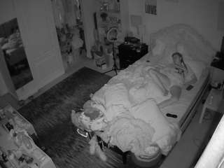 voyeurcam hornyhostel 02