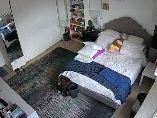 voyeurcam-hornyhostel-02