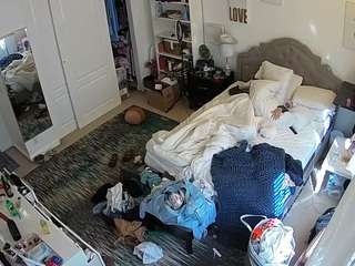 voyeurcam-hornyhostel-02
