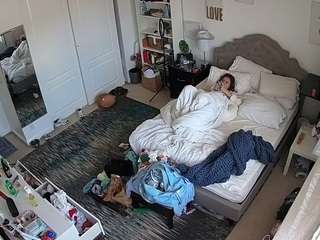 voyeurcam-hornyhostel-02