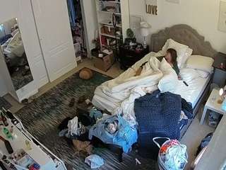 voyeurcam-hornyhostel-02