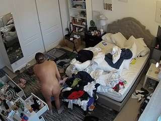 voyeurcam-hornyhostel-02 camsoda