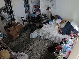 voyeurcam-hornyhostel-02