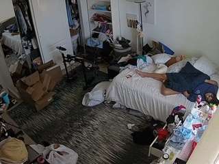 voyeurcam-hornyhostel-02