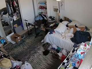 voyeurcam-hornyhostel-02