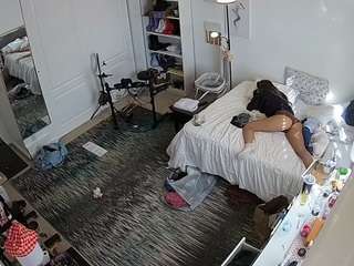 voyeurcam hornyhostel 02