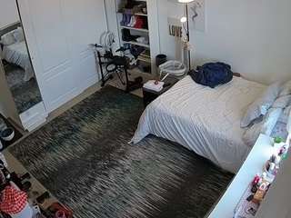 voyeurcam hornyhostel 02