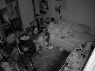 voyeurcam-hornyhostel-02