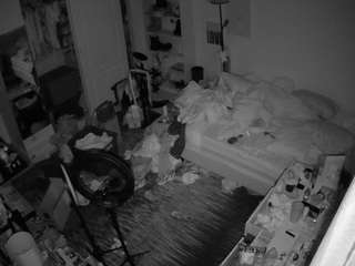 voyeurcam-hornyhostel-02