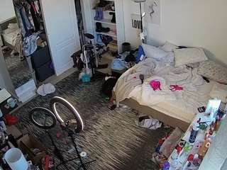 voyeurcam-hornyhostel-02