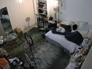 voyeurcam-hornyhostel-02