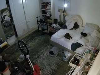 voyeurcam-hornyhostel-02
