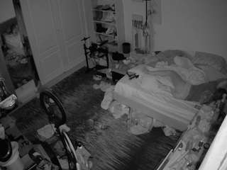 voyeurcam-hornyhostel-02