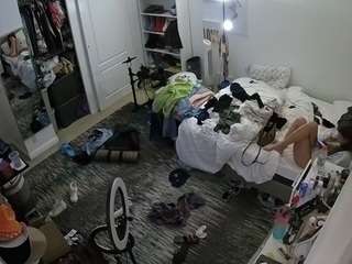 voyeurcam-hornyhostel-02