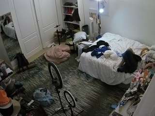 voyeurcam-hornyhostel-02