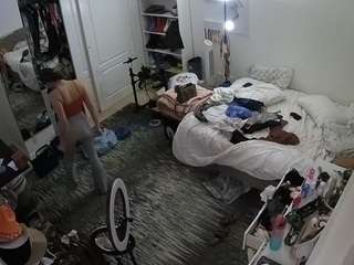 voyeurcam-hornyhostel-02