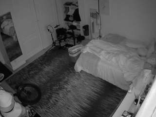 voyeurcam-hornyhostel-02's CamSoda show and profile