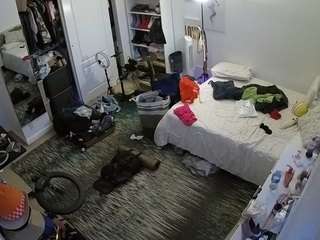 voyeurcam-hornyhostel-02